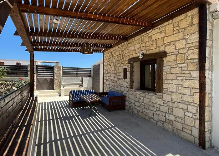 Eleni\'S Country House